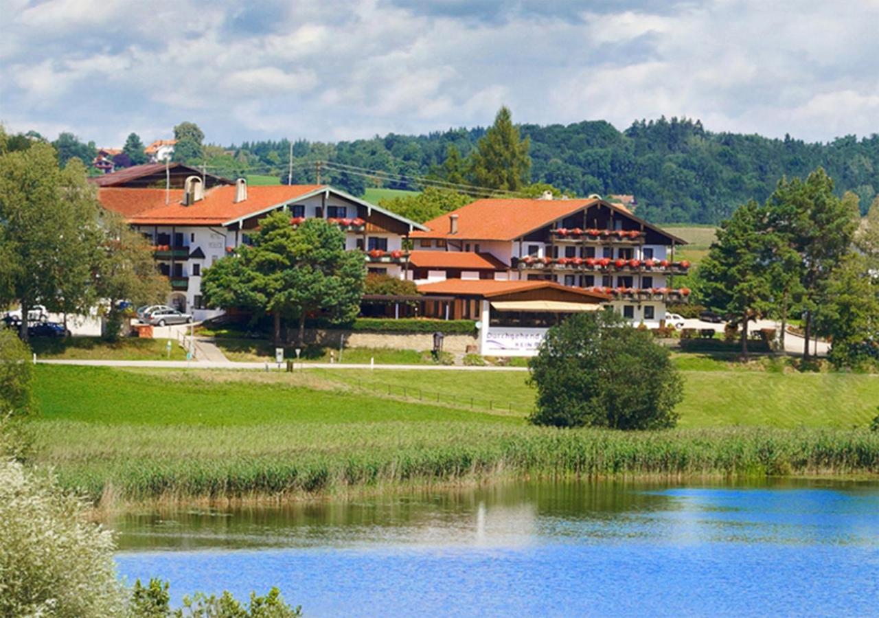 Hotel Seeblick & Ferienwohnung Bad Endorf Bagian luar foto
