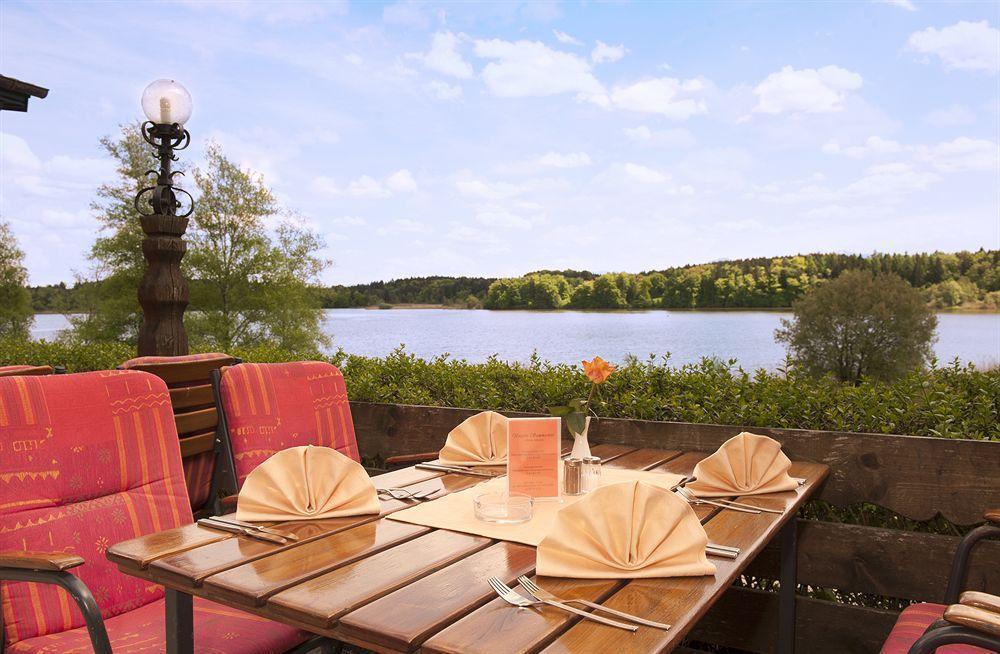 Hotel Seeblick & Ferienwohnung Bad Endorf Bagian luar foto
