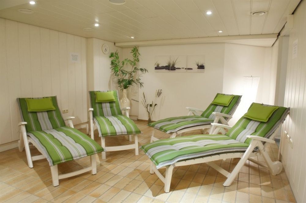 Hotel Seeblick & Ferienwohnung Bad Endorf Bagian luar foto